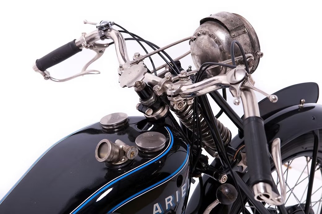 Ariel mod.  vintage motorcycle image 2 from GROM Museum Slovenia