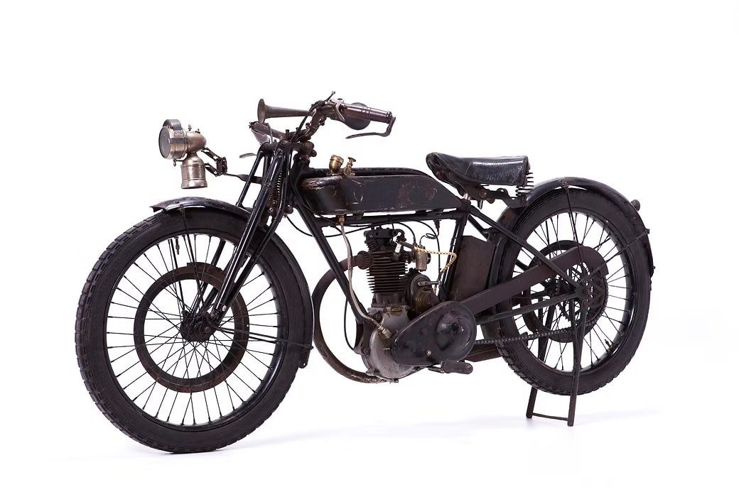 Binachi  vintage motorcycle image 4 from GROM Museum Slovenia