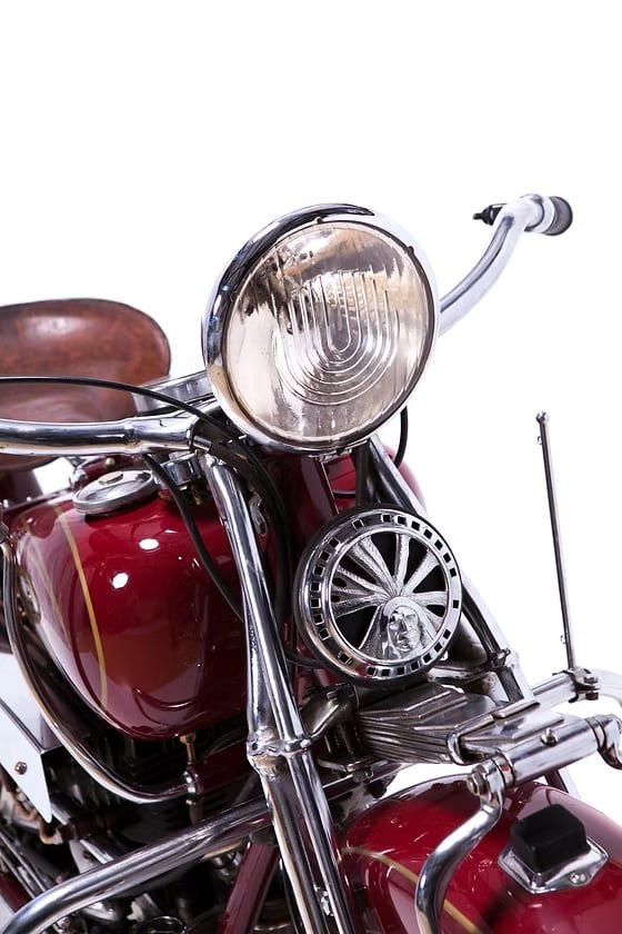 Indian 437 Sport 1937 image 2 - legendary four-cylinder American motorcycle at GROM Museum Vransko